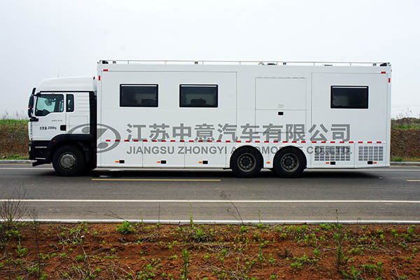 中意SZY5250XTXS通信指挥车